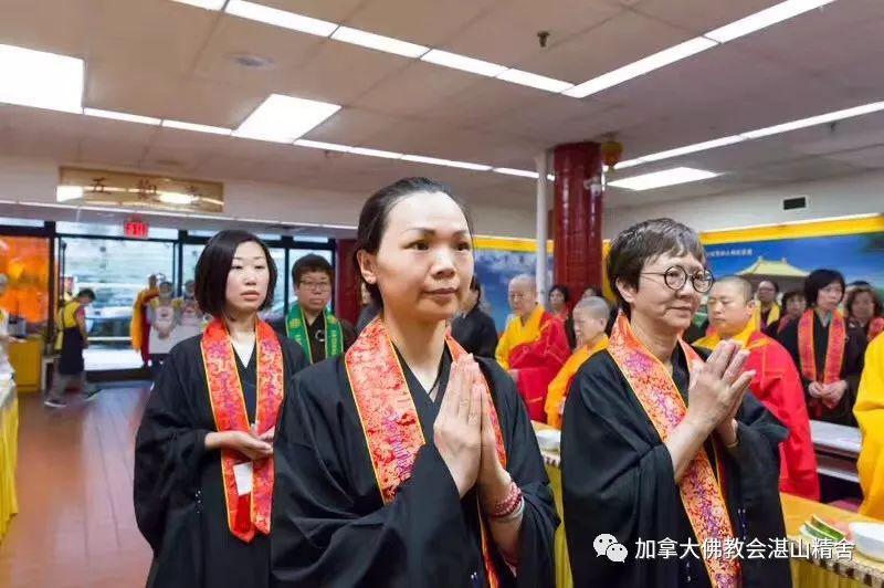 圣照法师领众供上堂大斋第二天